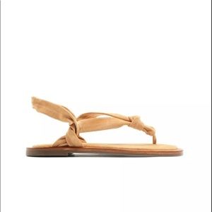 Schutz Sedra Flat NWT, in Honey Beige